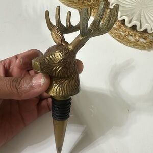 Gold Deer Wine Bottle Stopper
